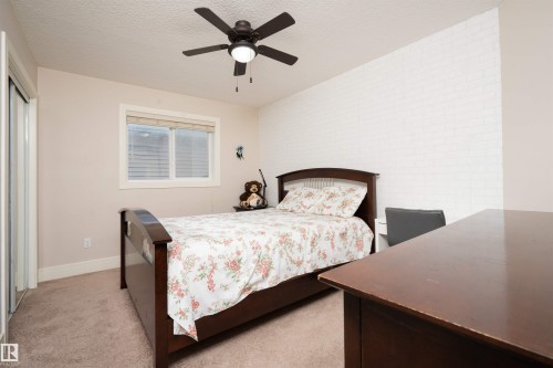 1908 86 Street Sw, Edmonton, AB - Indoor Photo Showing Bedroom