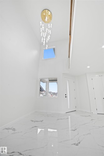 216 33 Street, Edmonton, AB - 