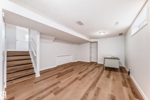 1141 60 Street, Edmonton, AB - Indoor Photo Showing Other Room