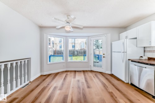 1141 60 Street, Edmonton, AB - Indoor Photo Showing Kitchen
