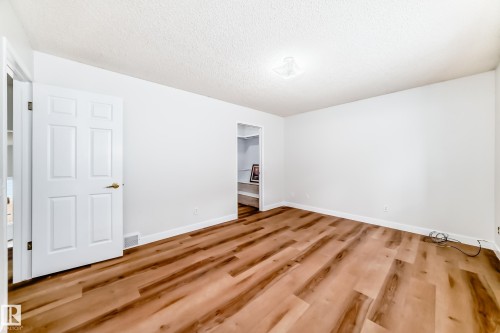 1141 60 Street, Edmonton, AB - Indoor Photo Showing Other Room