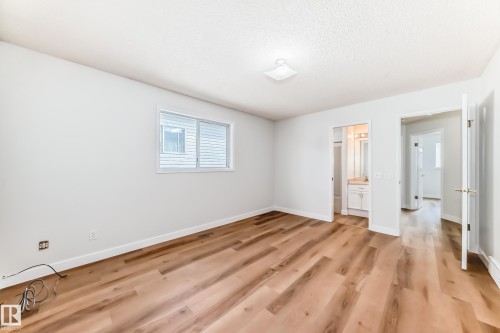 1141 60 Street, Edmonton, AB - Indoor Photo Showing Other Room