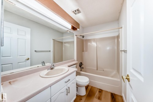 1141 60 Street, Edmonton, AB - Indoor Photo Showing Bathroom