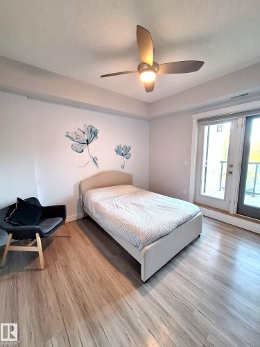 50 11518 76 Avenue, Edmonton, AB - Indoor Photo Showing Bedroom