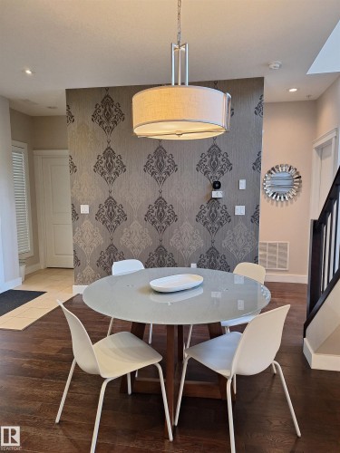 50 11518 76 Avenue, Edmonton, AB - Indoor Photo Showing Dining Room