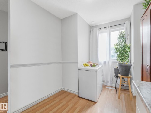 103 Cornell Court, Edmonton, AB - Indoor Photo Showing Other Room