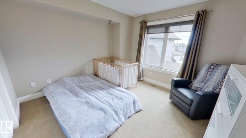 11628 16 Avenue Sw, Edmonton, AB - Indoor Photo Showing Bedroom