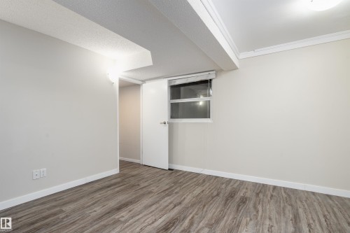 10015 97 Avenue, Edmonton, AB - Indoor Photo Showing Other Room