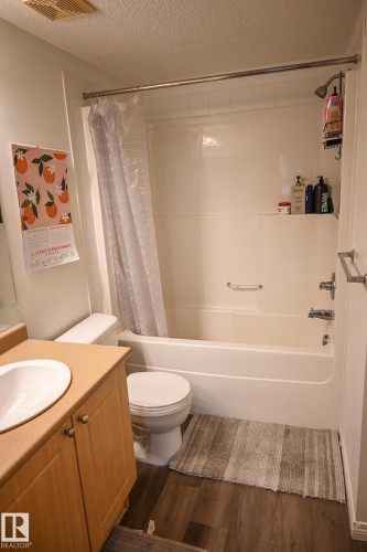 113 630 Mcallister Loop, Edmonton, AB - Indoor Photo Showing Bathroom