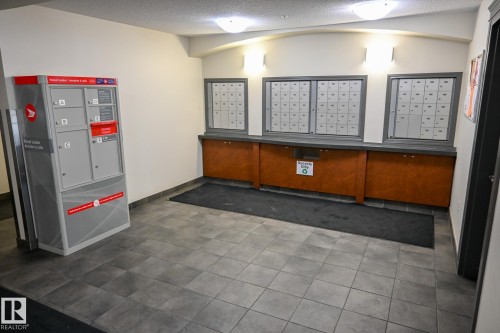 113 630 Mcallister Loop, Edmonton, AB - Indoor Photo Showing Other Room