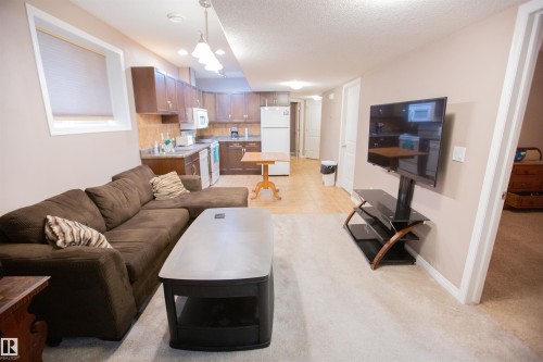 12026 91 Street, Edmonton, AB - Indoor Photo Showing Living Room