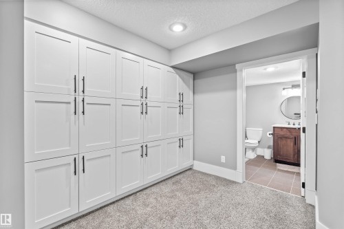 2003 Ainslie Link, Edmonton, AB - Indoor Photo Showing Other Room