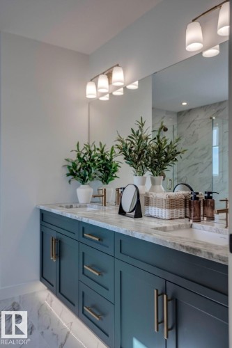 73 Jubilation Drive, St. Albert, AB - Indoor Photo Showing Bathroom