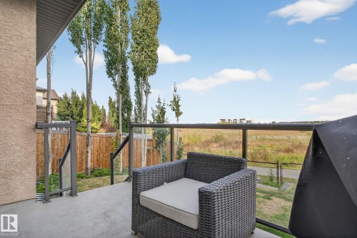 527 Albany Way, Edmonton, AB - Outdoor