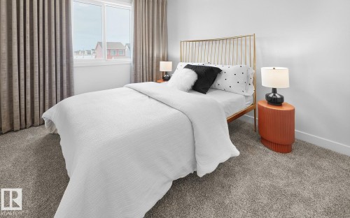 2224 Muckleplum Crescent, Edmonton, AB - Indoor Photo Showing Bedroom