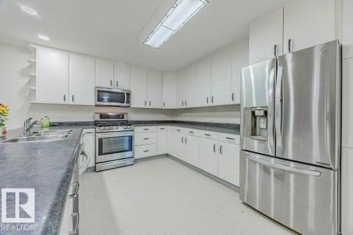 54224 Hwy 633, Rural Lac Ste. Anne County, AB - Indoor Photo Showing Kitchen With Double Sink