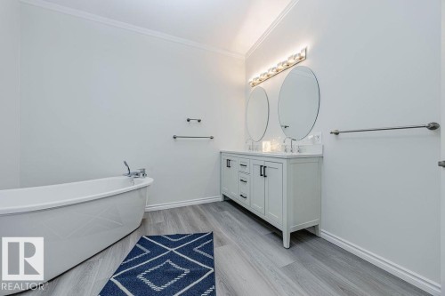 54224 Hwy 633, Rural Lac Ste. Anne County, AB - Indoor Photo Showing Bathroom