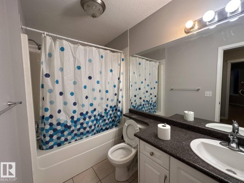 2 2505 42 Street, Edmonton, AB - Indoor Photo Showing Bathroom