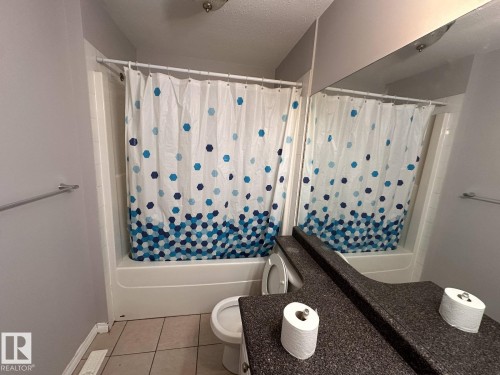 2 2505 42 Street, Edmonton, AB - Indoor Photo Showing Bathroom