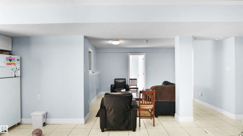 4337 21 Avenue, Edmonton, AB - Indoor