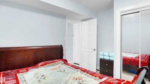 4337 21 Avenue, Edmonton, AB - Indoor Photo Showing Bedroom