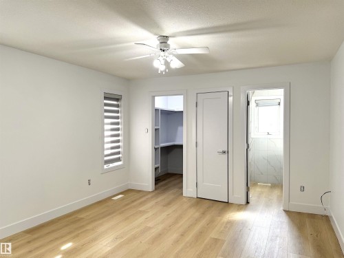 4337 21 Avenue, Edmonton, AB - Indoor Photo Showing Other Room