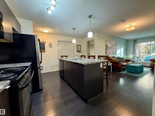 202 340 Windermere Road, Edmonton, AB - Indoor Photo Showing Kitchen