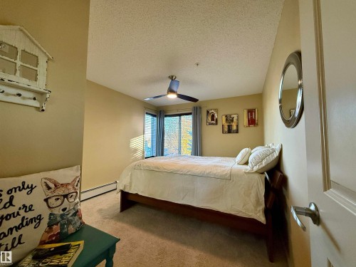 202 340 Windermere Road, Edmonton, AB - Indoor Photo Showing Bedroom