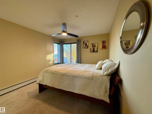 202 340 Windermere Road, Edmonton, AB - Indoor Photo Showing Bedroom