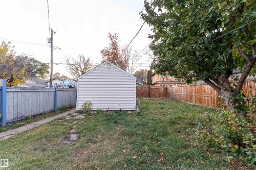 12018 95 Street, Edmonton, AB - Outdoor