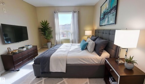 1423 330 Clareview Station Drive, Edmonton, AB - Indoor Photo Showing Bedroom