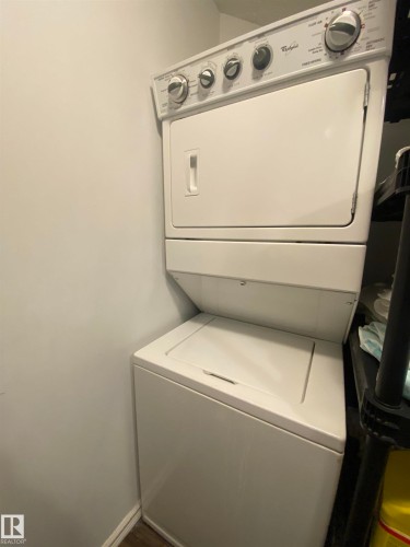 403 4403 23 Street, Edmonton, AB - Indoor Photo Showing Laundry Room