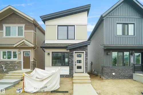 4296 Kinglet Drive, Edmonton, AB - Outdoor With Facade
