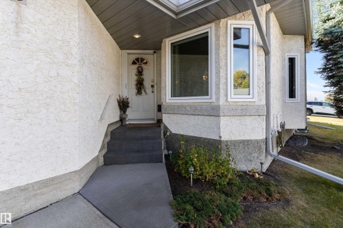 6562 158 Avenue, Edmonton, AB - Outdoor