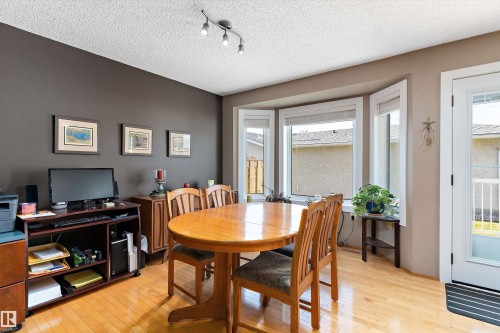 6562 158 Avenue, Edmonton, AB - Indoor Photo Showing Other Room