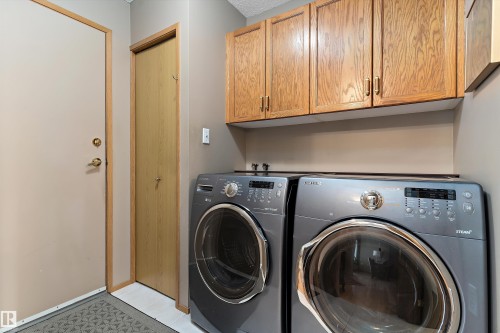 6562 158 Avenue, Edmonton, AB - Indoor Photo Showing Laundry Room