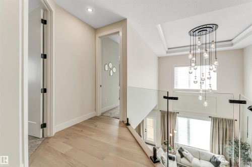 7663 Kimiwan Crescent, Edmonton, AB - Indoor Photo Showing Other Room