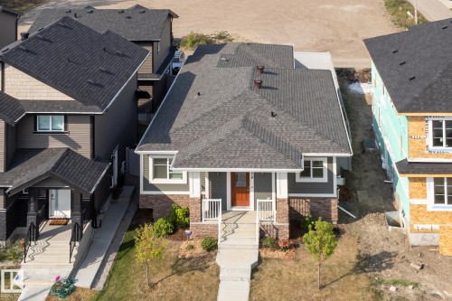 6214 Hampton Gray Avenue, Edmonton, AB - Outdoor