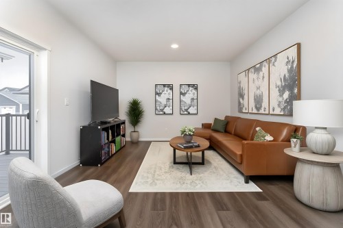 6214 Hampton Gray Avenue, Edmonton, AB - Indoor Photo Showing Living Room