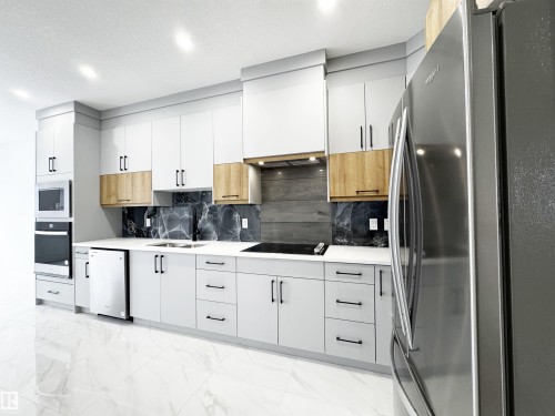 1312 35 Street, Edmonton, AB - Indoor Photo Showing Kitchen