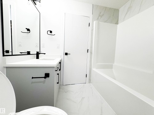 1312 35 Street, Edmonton, AB - Indoor Photo Showing Bathroom