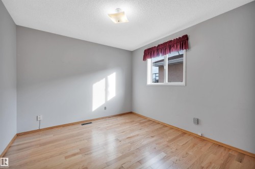 3410 135A Avenue, Edmonton, AB - Indoor Photo Showing Other Room