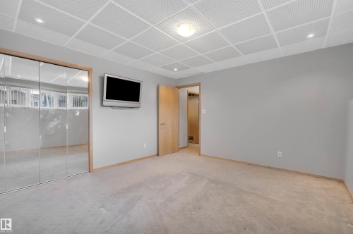 3410 135A Avenue, Edmonton, AB - Indoor Photo Showing Other Room
