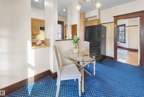 12614 106 Avenue, Edmonton, AB - Indoor Photo Showing Dining Room