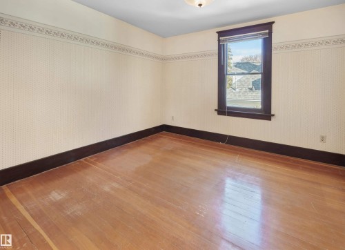 12614 106 Avenue, Edmonton, AB - Indoor Photo Showing Other Room