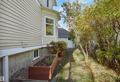 12614 106 Avenue, Edmonton, AB - Outdoor