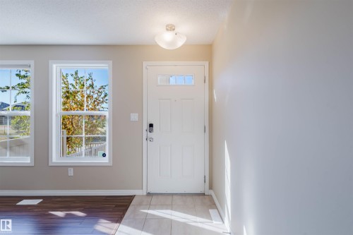 60 4029 Orchards Drive, Edmonton, AB - Indoor Photo Showing Other Room