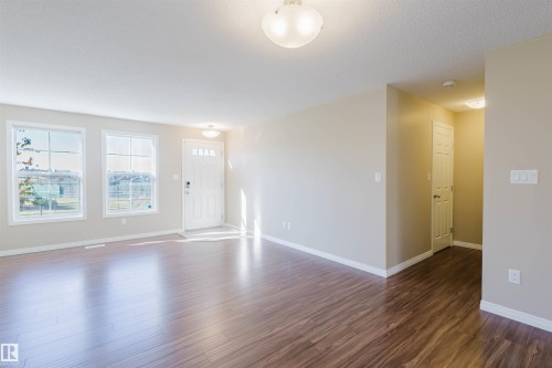 60 4029 Orchards Drive, Edmonton, AB - Indoor