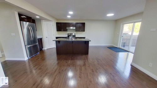 3236 17B Avenue, Edmonton, AB - Indoor