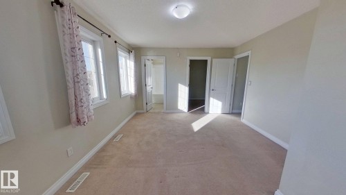 3236 17B Avenue, Edmonton, AB - Indoor Photo Showing Other Room